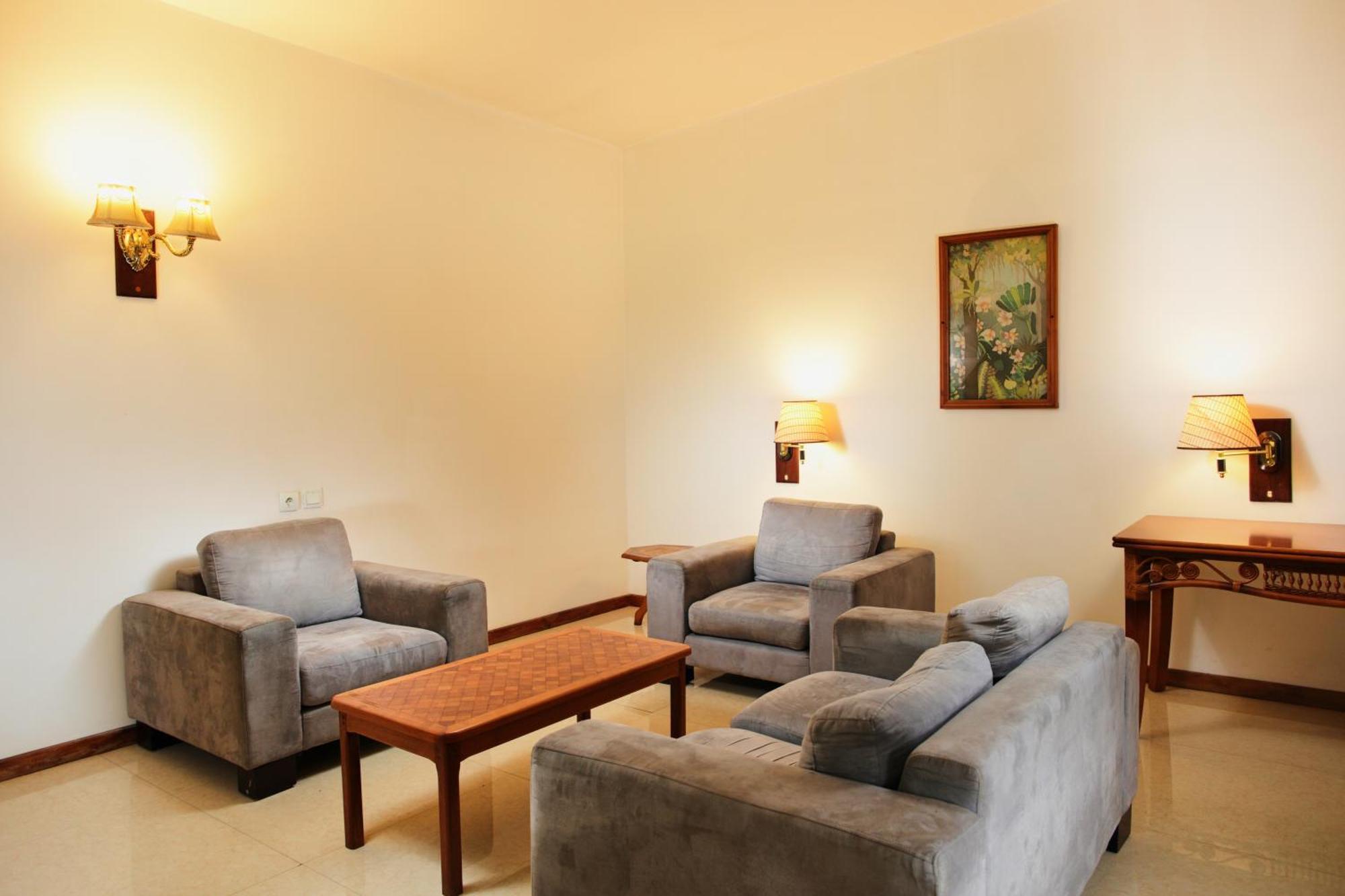 Hotel Sunny Garden Antananarivo Exterior foto