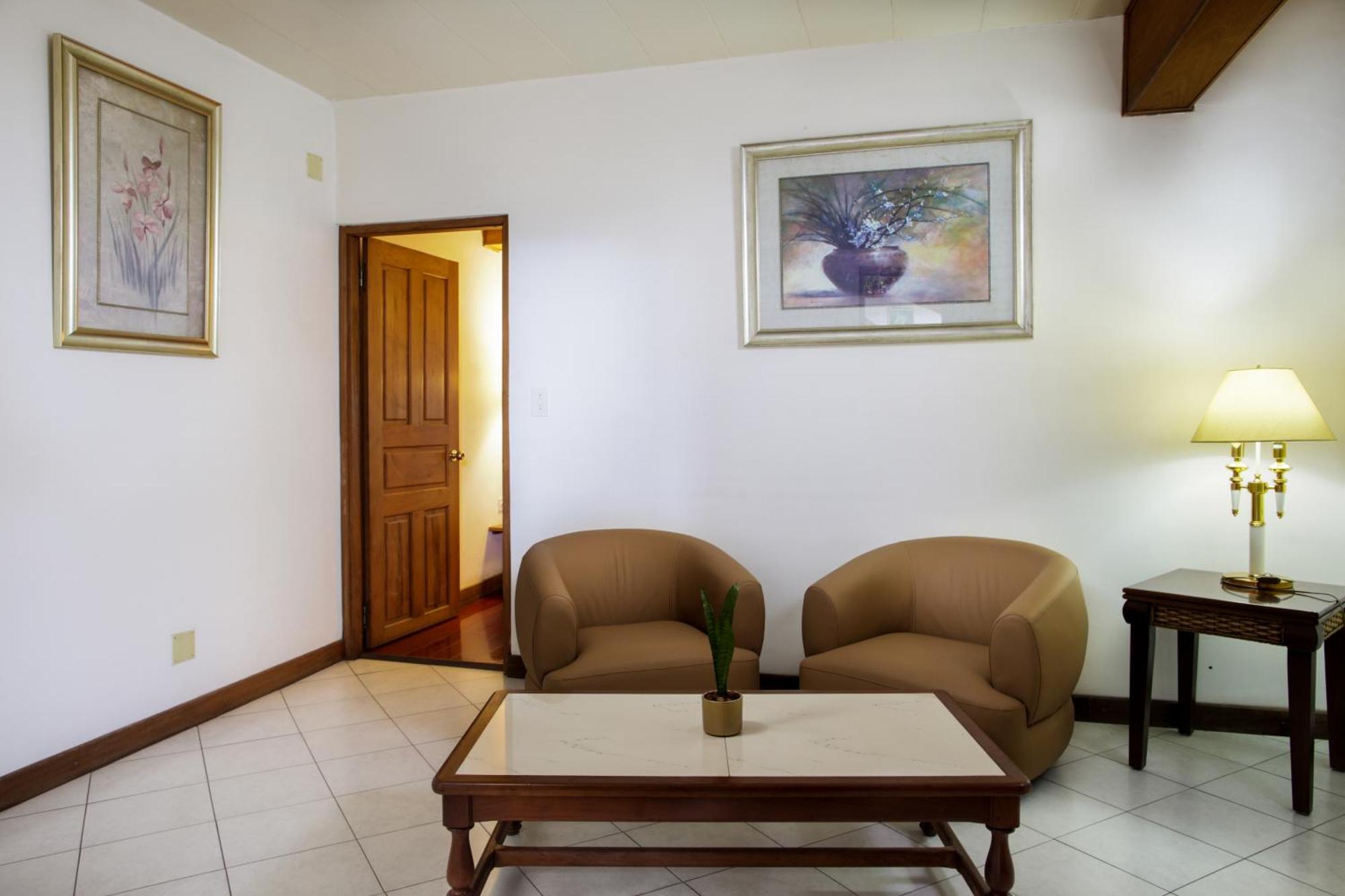 Hotel Sunny Garden Antananarivo Exterior foto